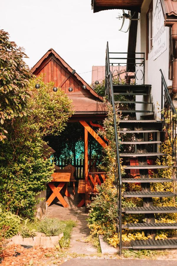 Poddasze Dla Znajomych - Apartament Z Goraca Balia Nad Jeziorem Czorsztynskim - Okolica Czorsztyn, Szczawnica, Velo Czorsztyn, Kroscienko, Zakopane, Gorce, Pieniny, Tatry Kluszkowce Buitenkant foto